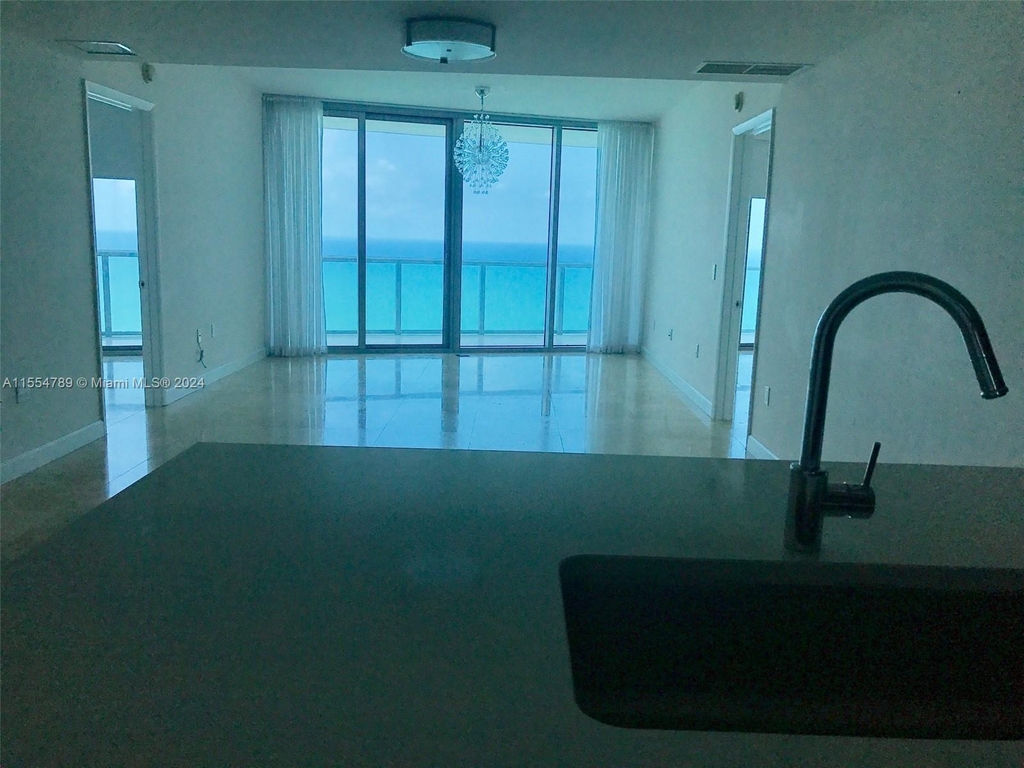 17001 Collins Ave - Photo 5