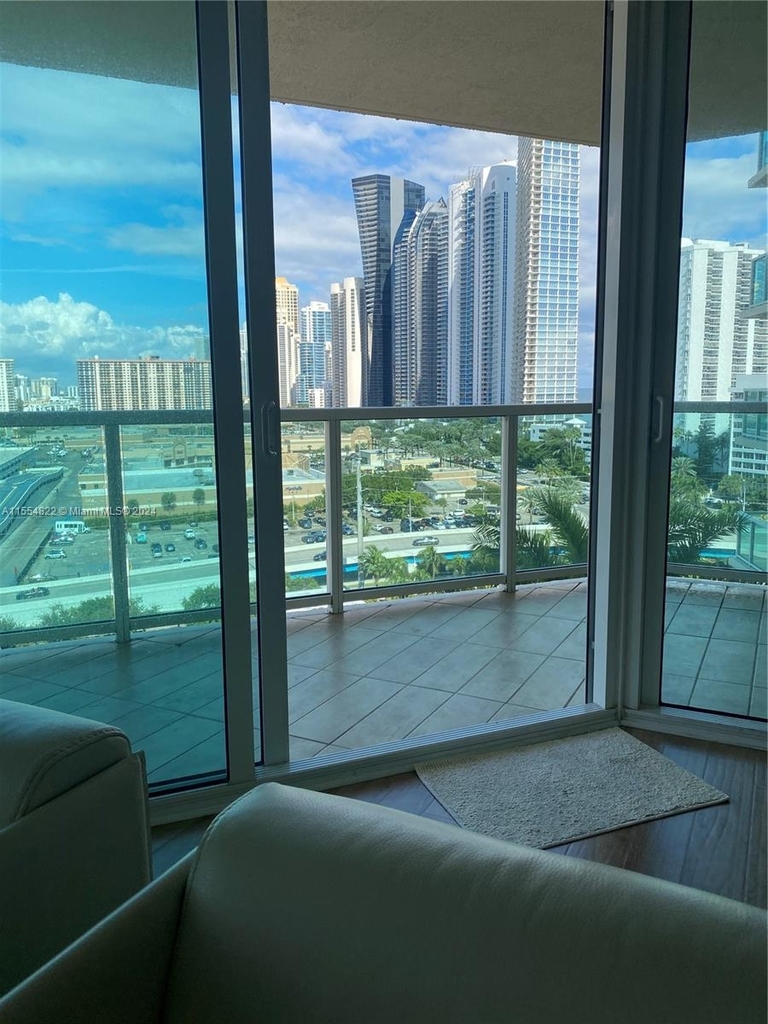 150 Sunny Isles Blvd - Photo 20