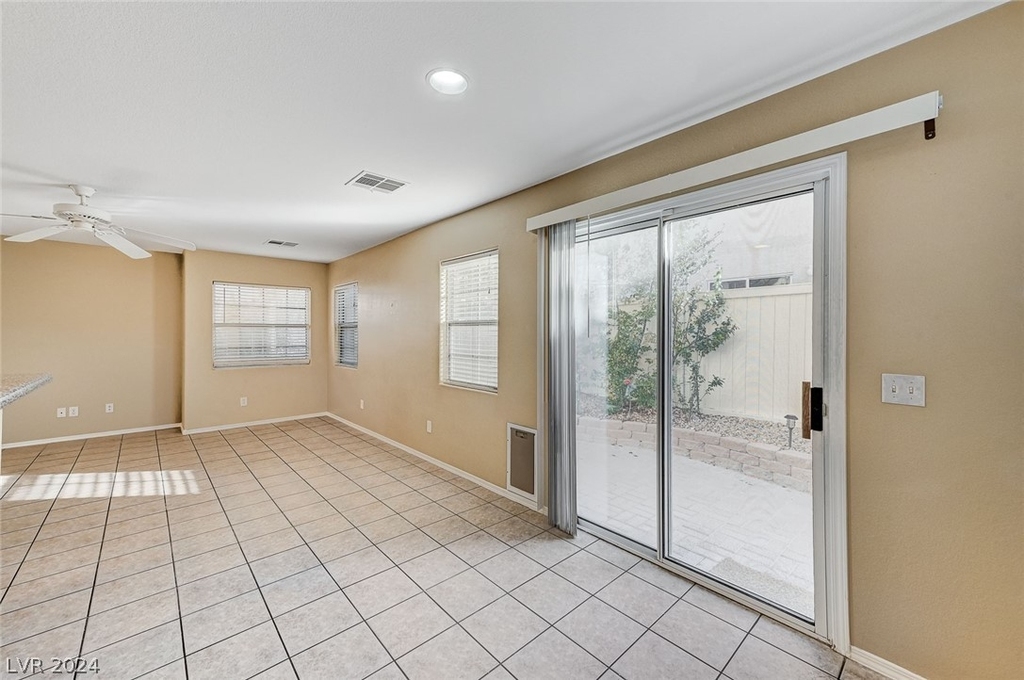 10567 Pueblo Springs Street - Photo 10