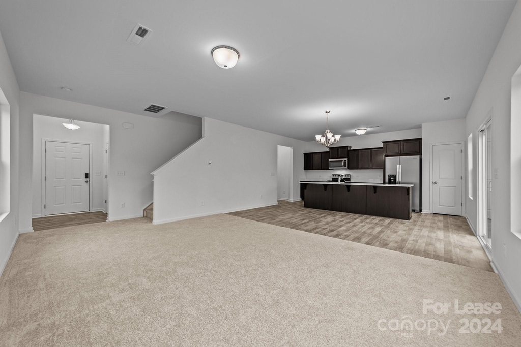 106 Moondog Court - Photo 9