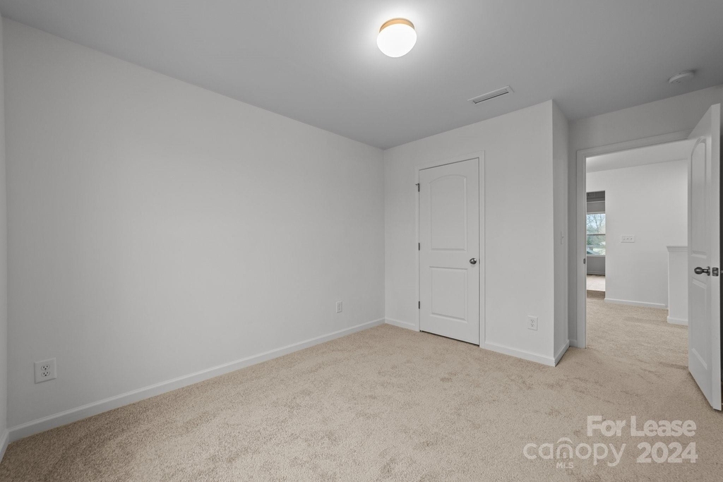 106 Moondog Court - Photo 29