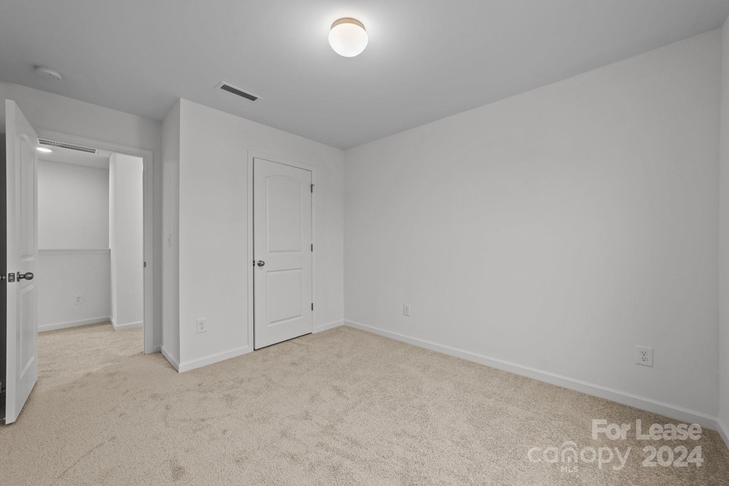 106 Moondog Court - Photo 31