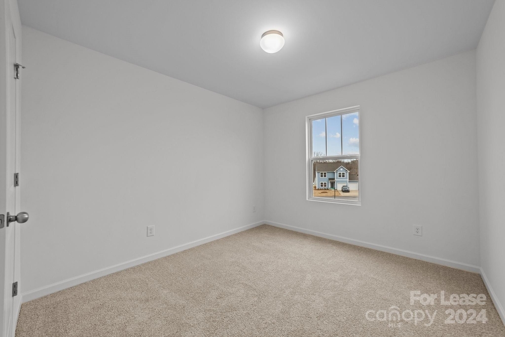 106 Moondog Court - Photo 30