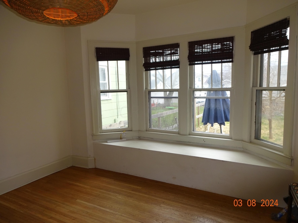 215 E Jenkins Avenue - Photo 14