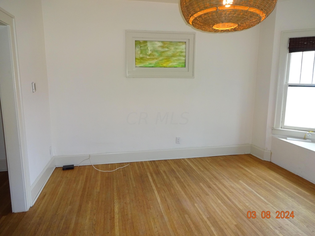 215 E Jenkins Avenue - Photo 13