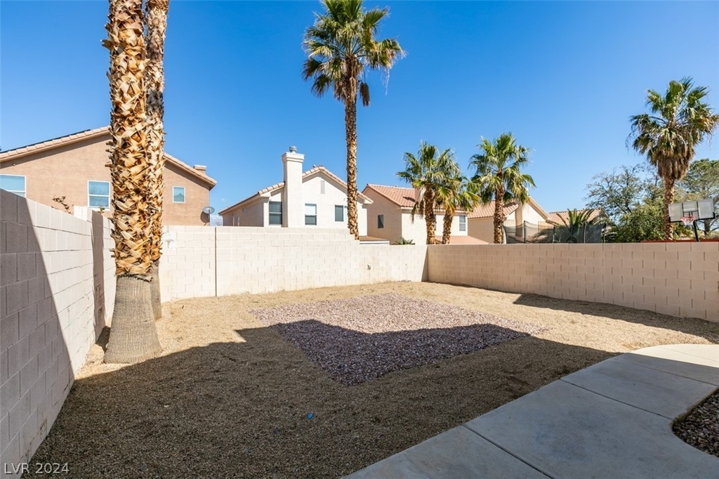 8316 Monico Valley Court - Photo 41