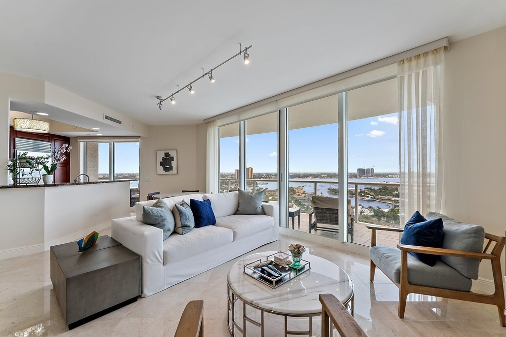 2700 N Ocean Drive - Photo 2