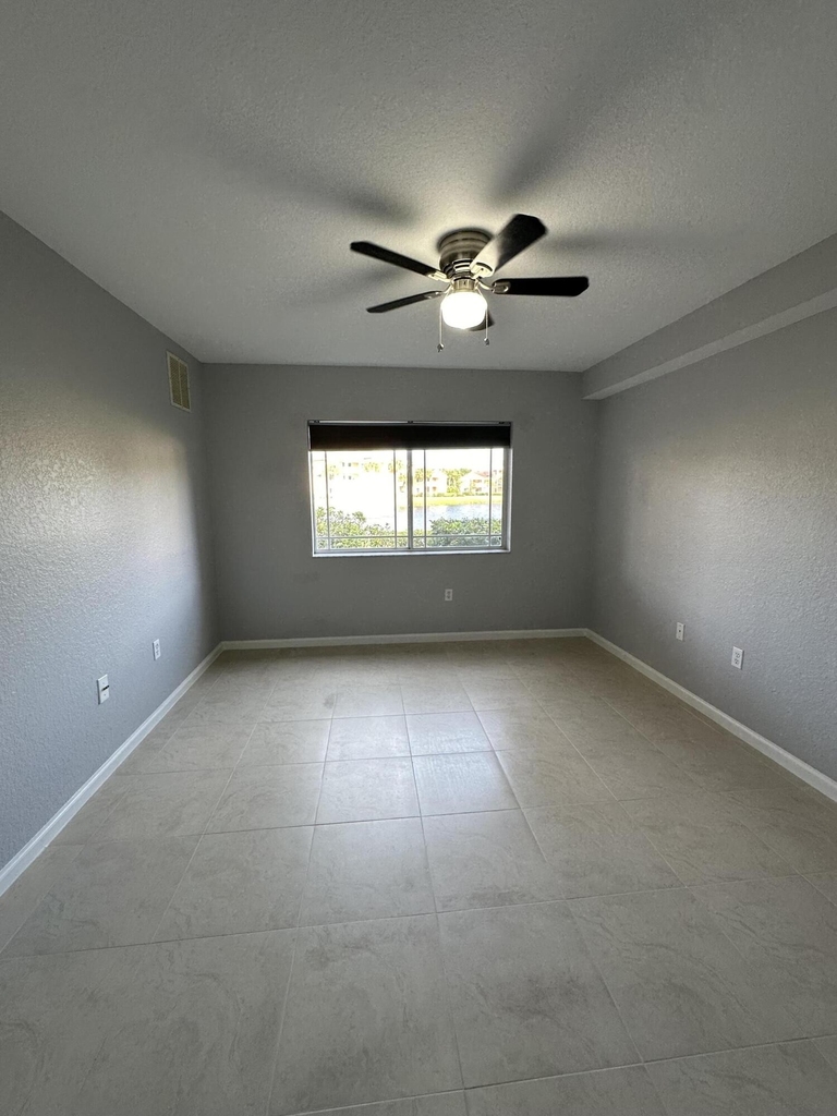 191 Sw Palm Drive - Photo 35