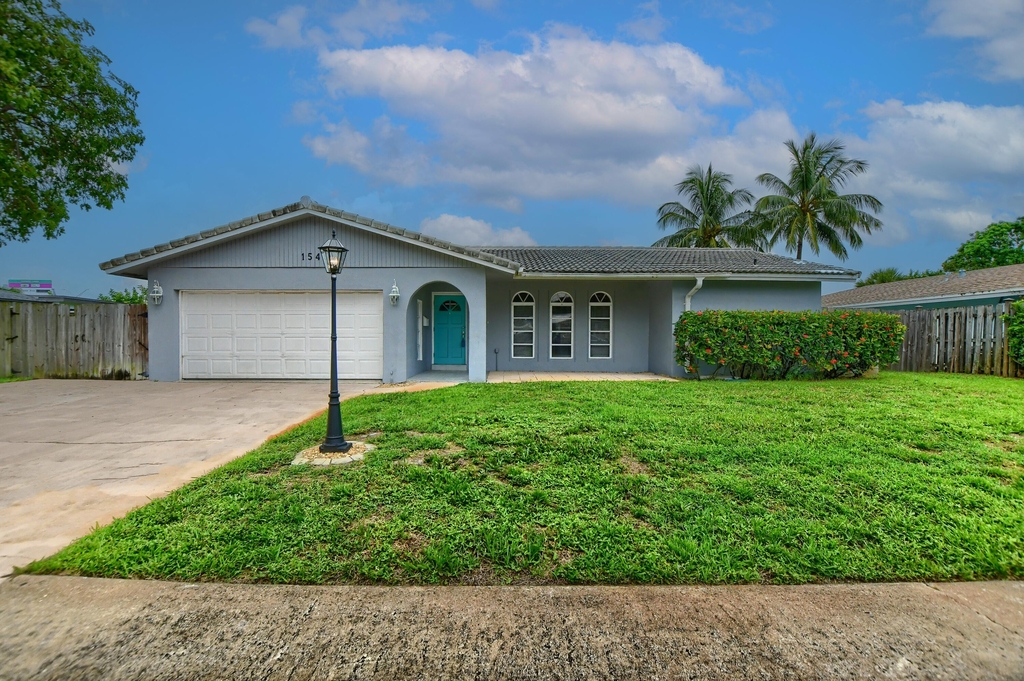 1545 Sw 13th Street - Photo 1