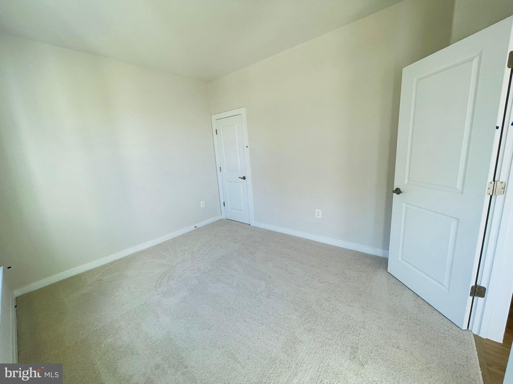 1602 Grove Chestnut Road - Photo 13