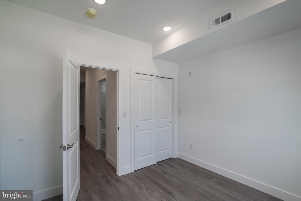 1709 Snyder Avenue - Photo 15