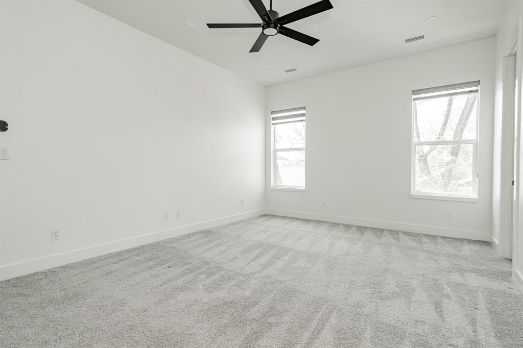 1121 Bayonne Street - Photo 15