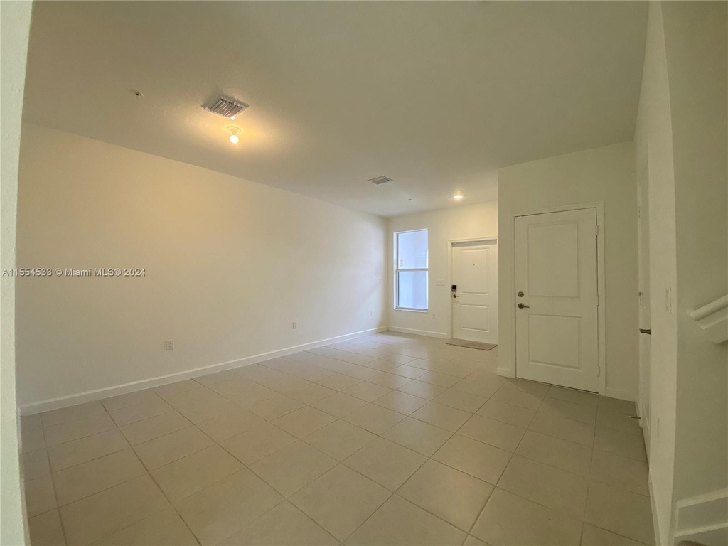 2731 Nw 55th Way - Photo 9