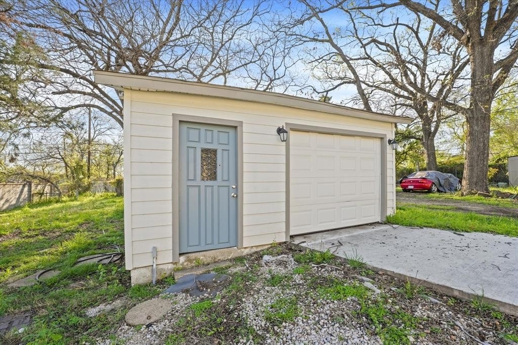 1122 S Oak Cliff Boulevard - Photo 17