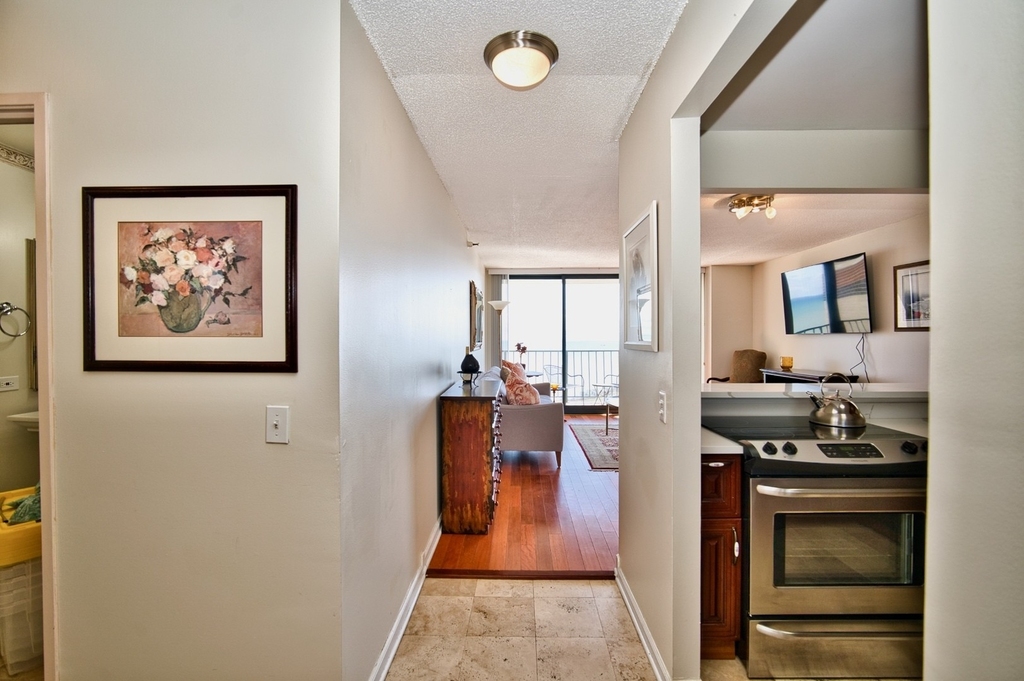 3660 N Lake Shore Drive - Photo 40