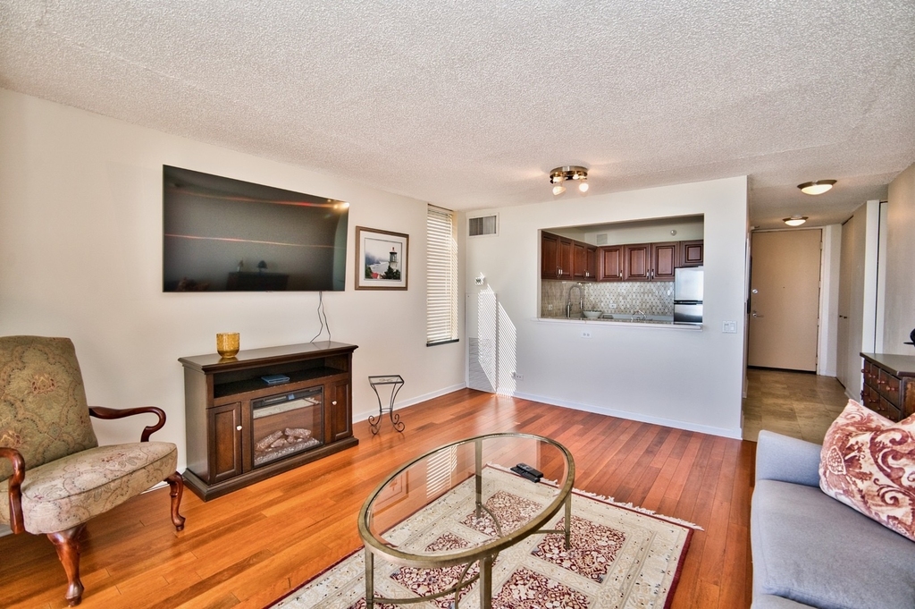 3660 N Lake Shore Drive - Photo 18