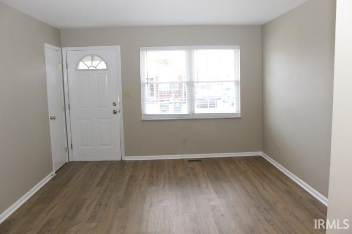 2555 Stanley Court - Photo 1