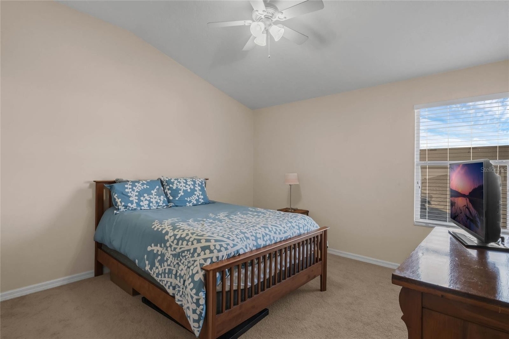 13729 Summerport Village Parkway - Photo 16