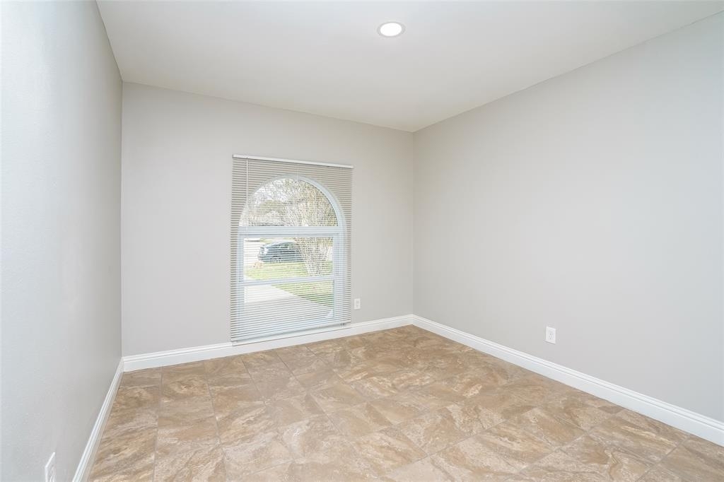 15619 Fern Ridge Drive - Photo 12