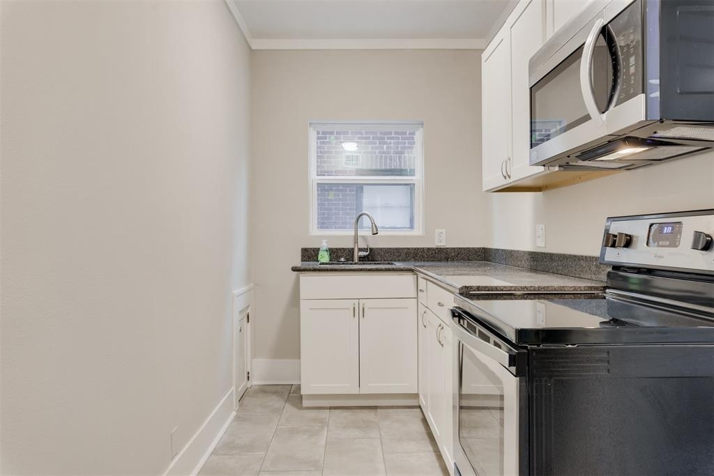 1215 W Gray Street - Photo 7