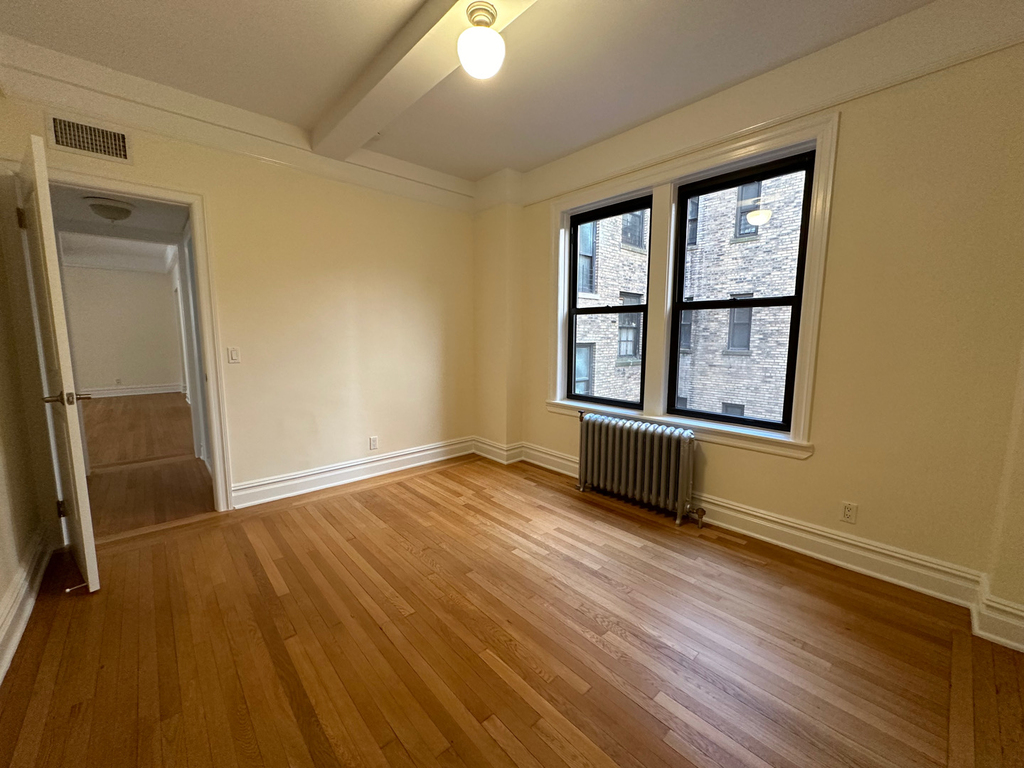 111 East 80th Street - Photo 11