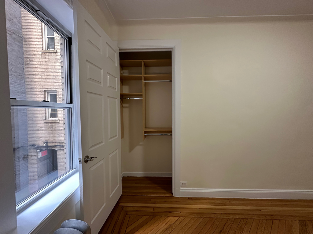 117 West 13th Street - Photo 5