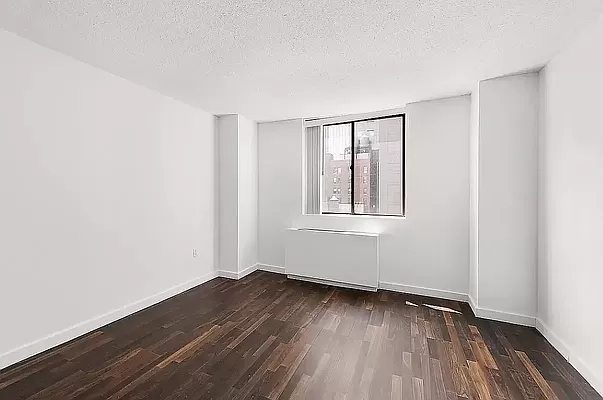 184 Lexington Avenue - Photo 1