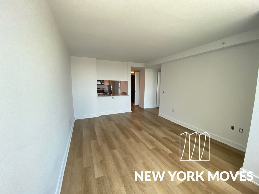 43 Crescent St | Long Island City - Photo 9