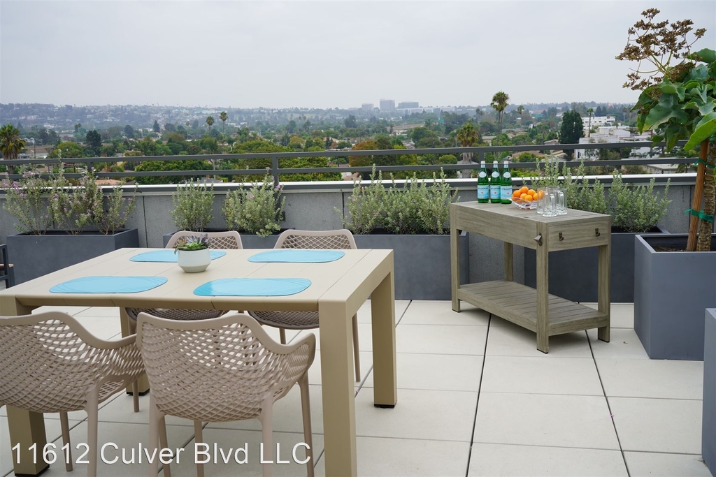 11612 Culver Blvd - Photo 13