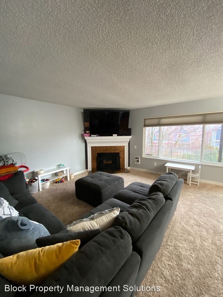 17430 Ambaum Blvd S #2 - Photo 6