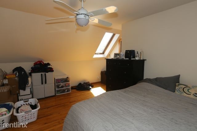 2202 W. Belmont, Unit R-5 - Photo 12