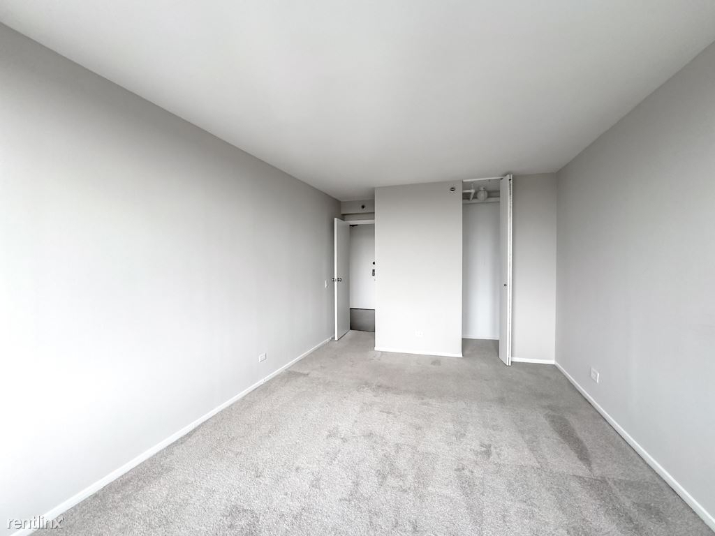 4334 N. Hazel, Unit A4081 - Photo 18