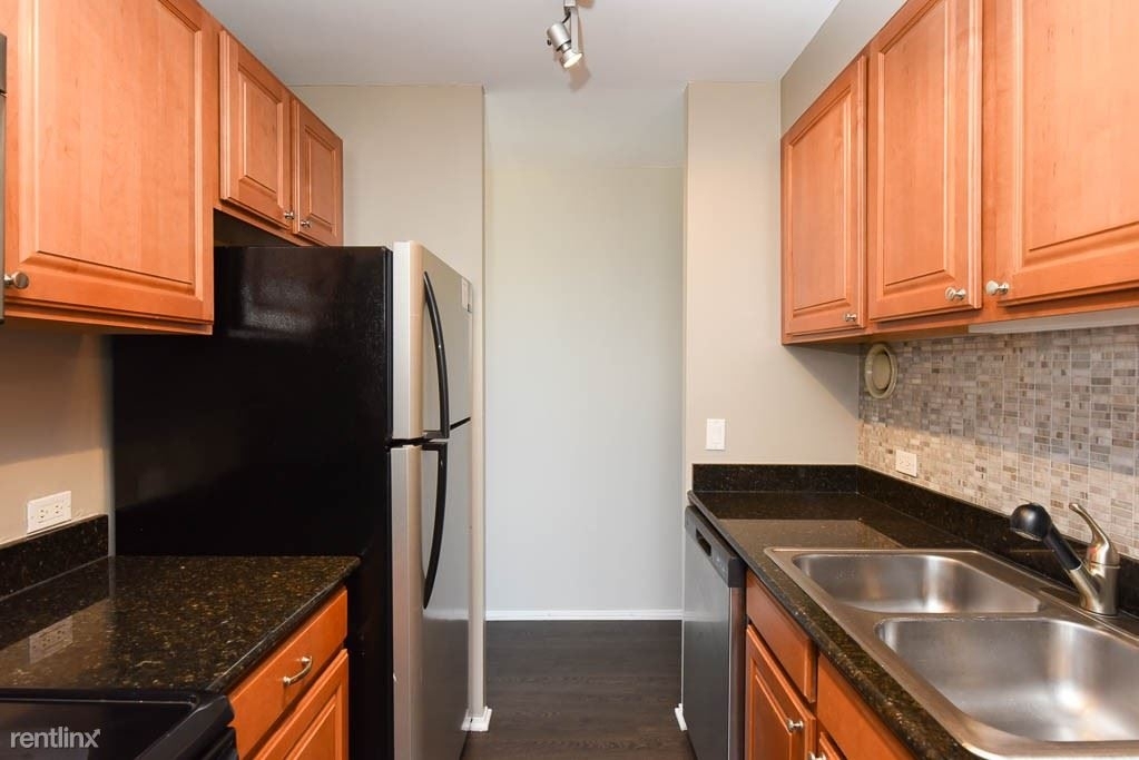 4334 N. Hazel, Unit A6161 - Photo 1