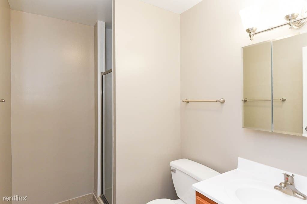 4334 N. Hazel, Unit A6161 - Photo 15