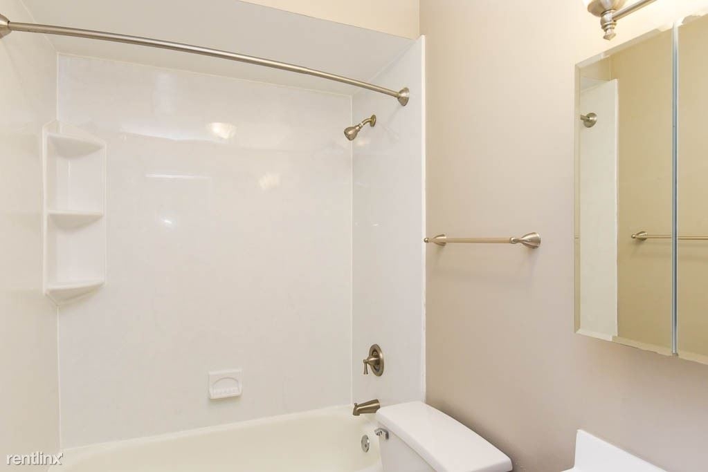 4334 N. Hazel, Unit A6161 - Photo 16