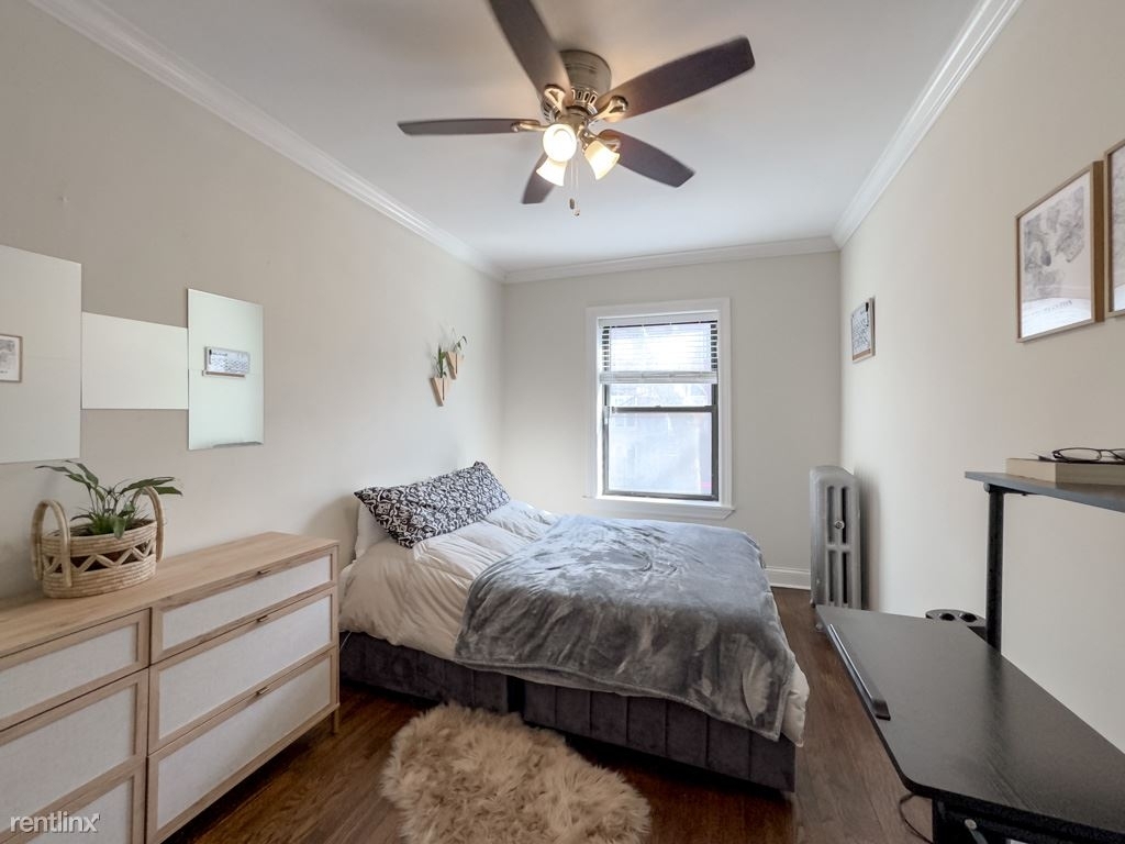 1054 W. Lill, Unit 7 - Photo 10