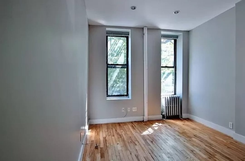 405 East 12th Street - Photo 1