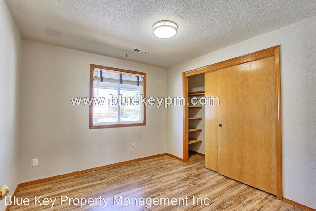 13301 Ne 91st Street - Photo 6