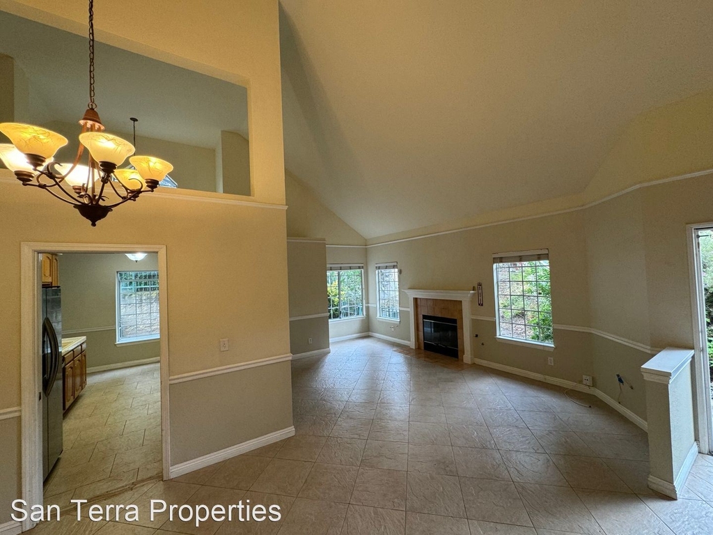 900 Rose Arbor Dr. - Photo 18