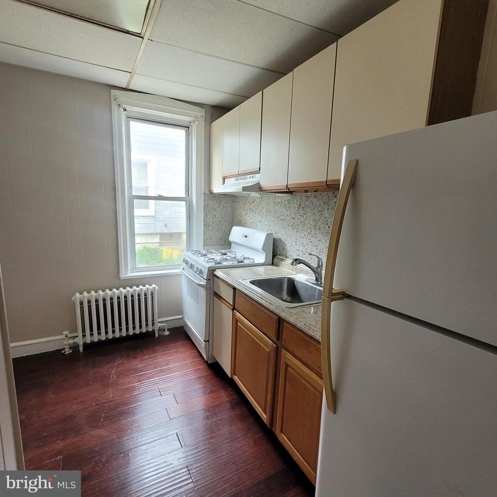 156 Chestnut Ave - Photo 6