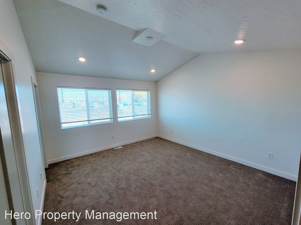 622 South Red Berry Drive - Photo 28