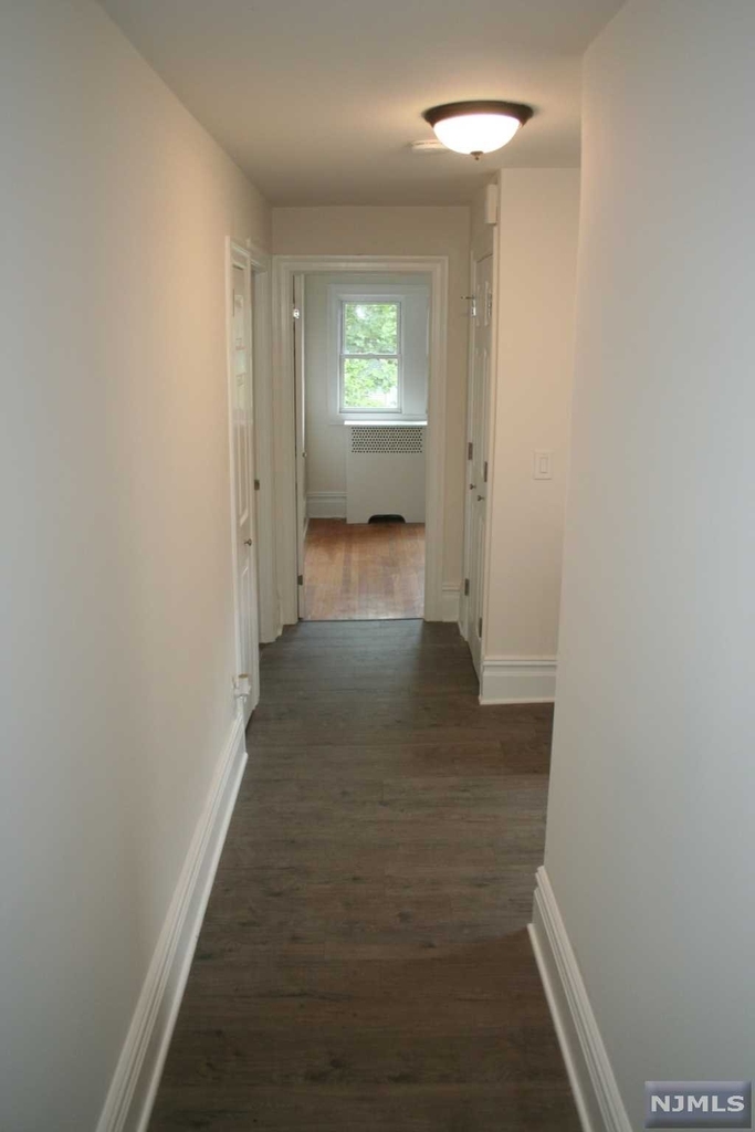 143 Degraw Avenue - Photo 7