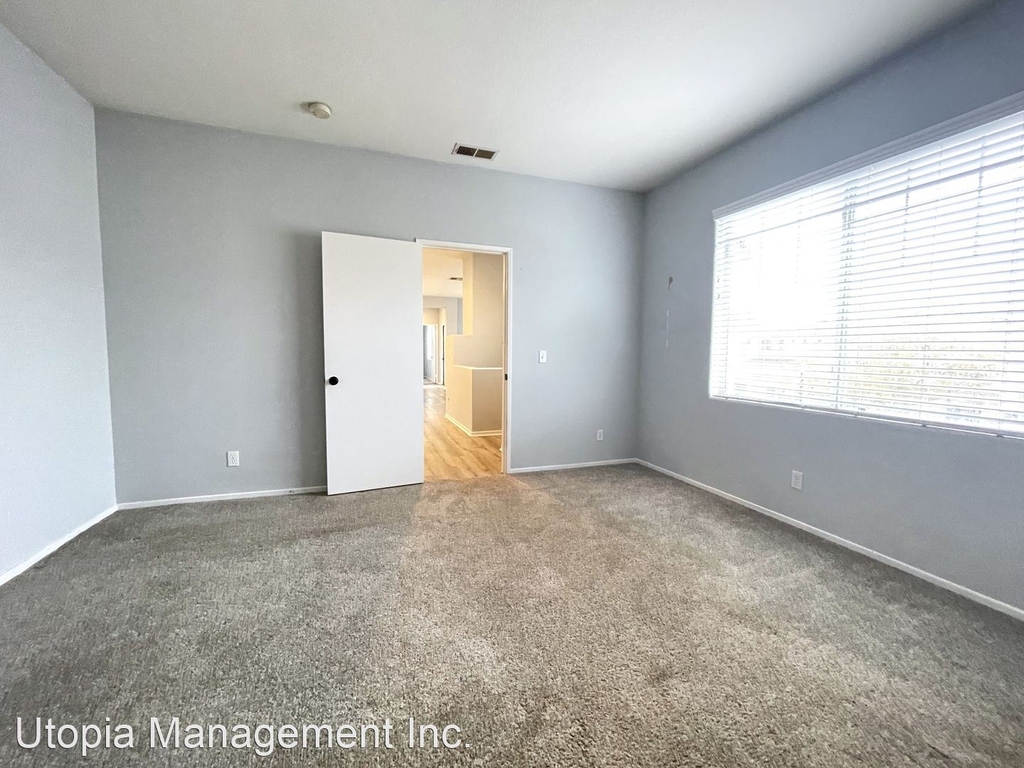 10964 Ivy Hill Drive Unit 3 - Photo 14