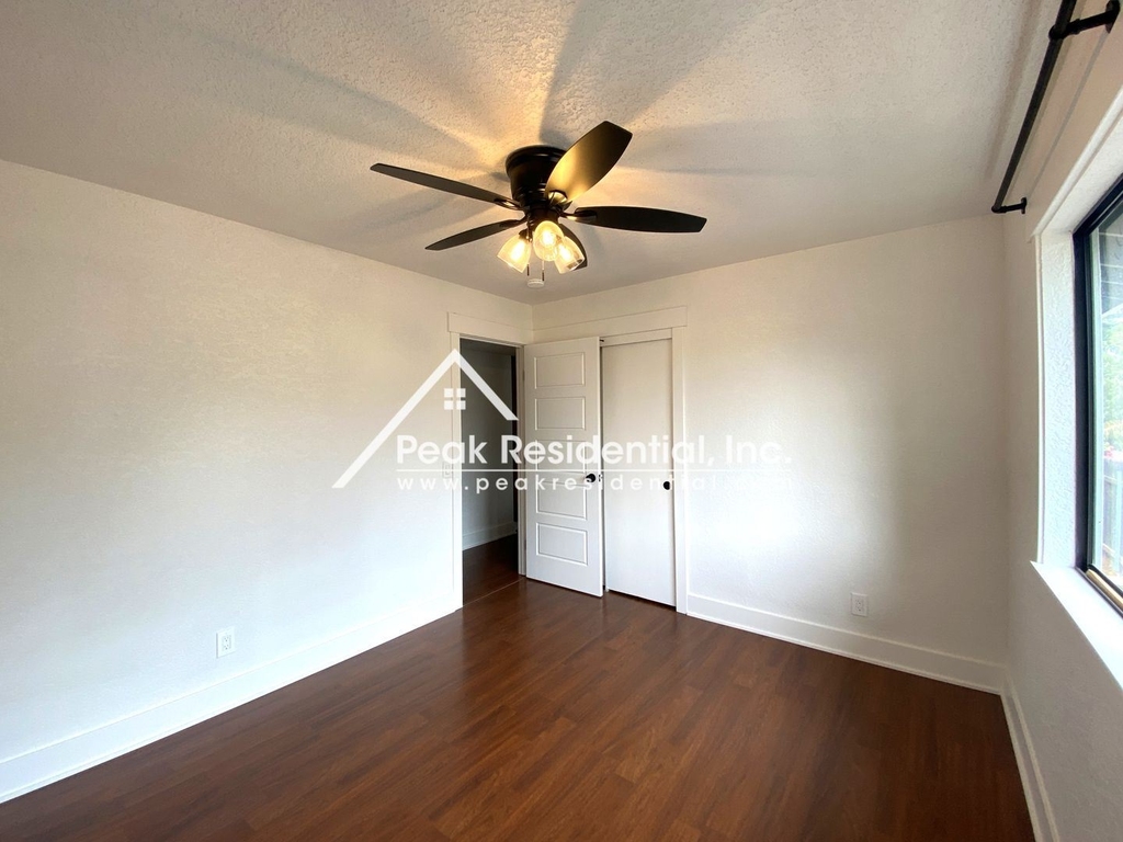 166 Southcreek Circle - Photo 18