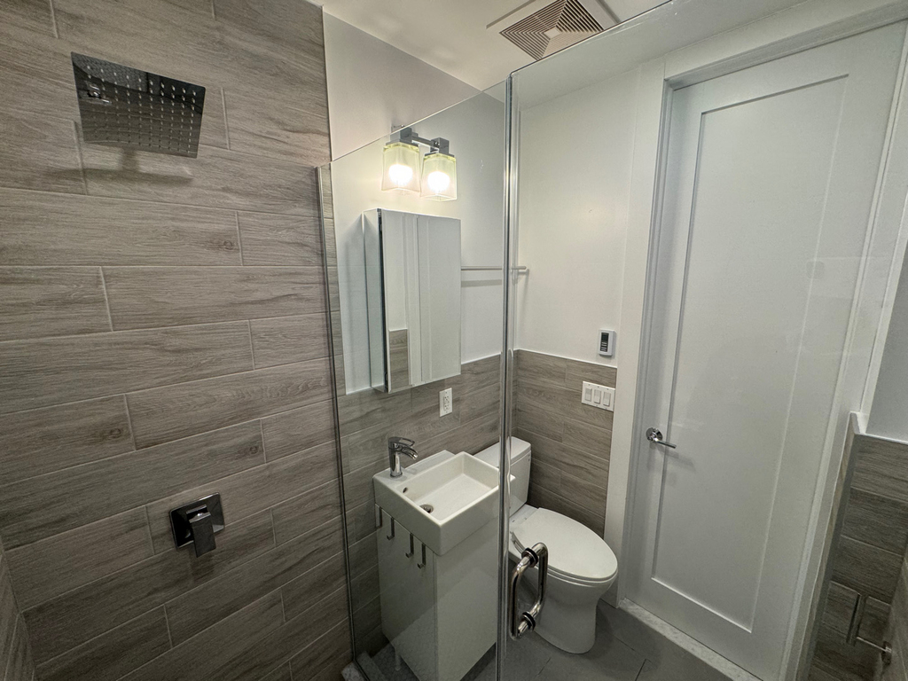 427 East 80th Street - Photo 3