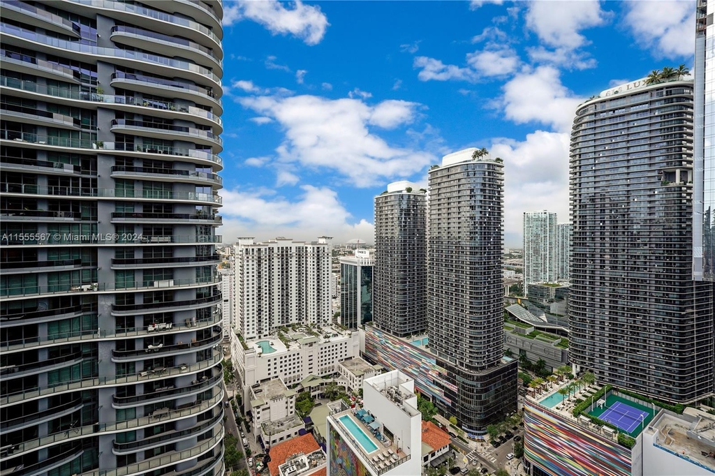 1010 Brickell Ave - Photo 14