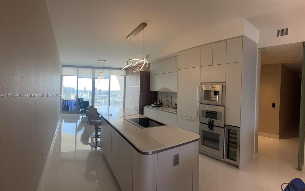 16901 Collins Ave - Photo 1