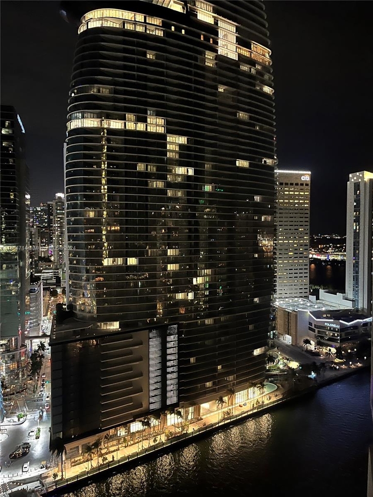 475 Brickell Ave - Photo 21