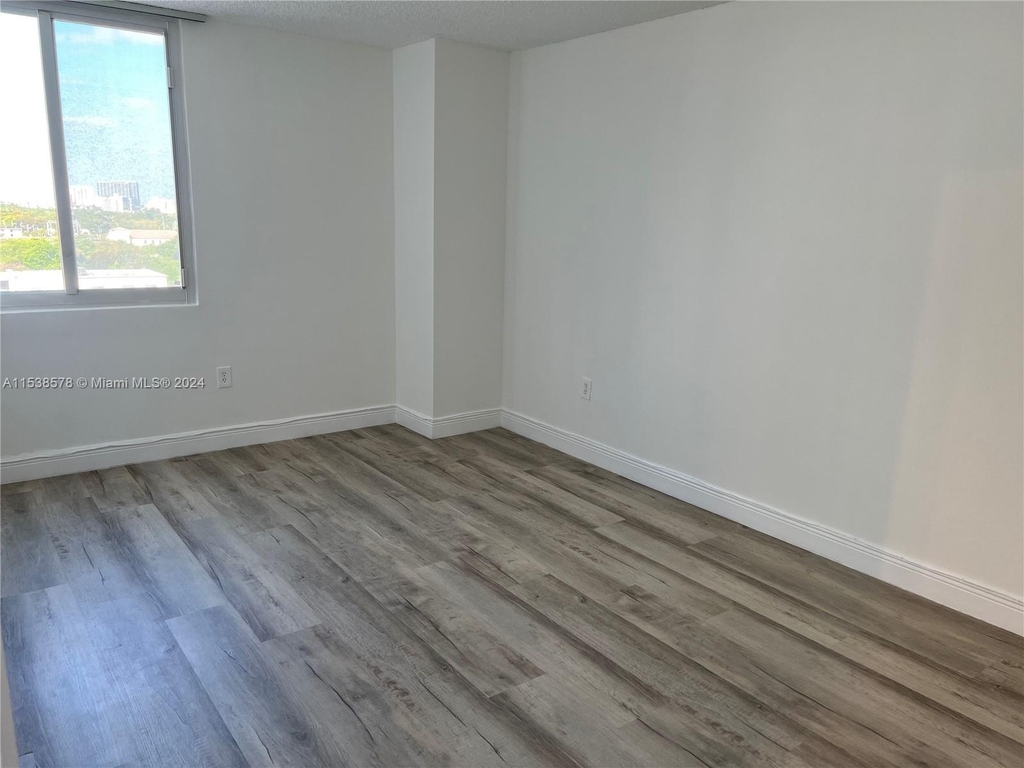 850 N Miami Ave - Photo 23