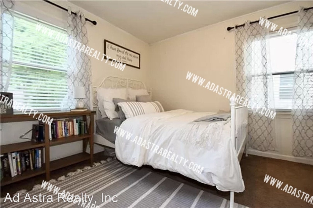 2227 W 78th St - Photo 11